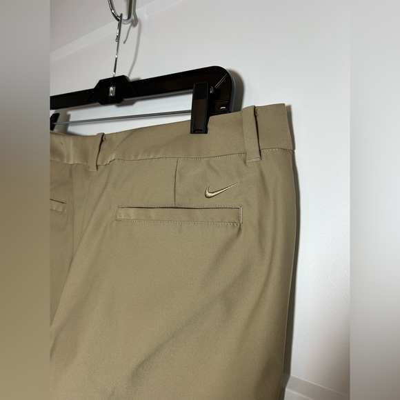 Size 12 Nike golf shorts, Bermuda shorts - Picture 4 of 11